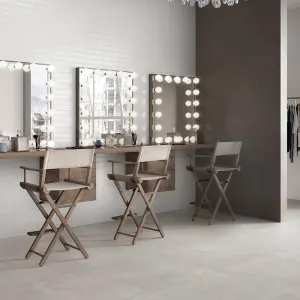 August White Porcelain