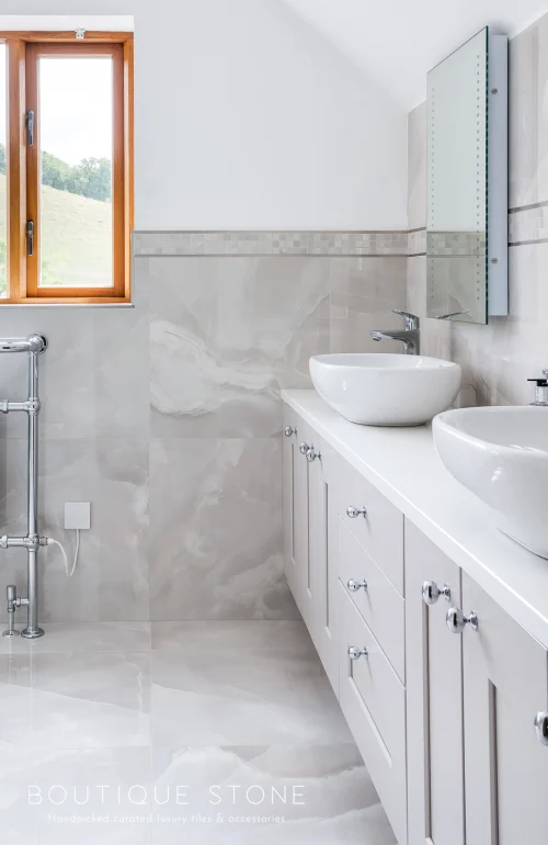 Riviera Onyx Frost