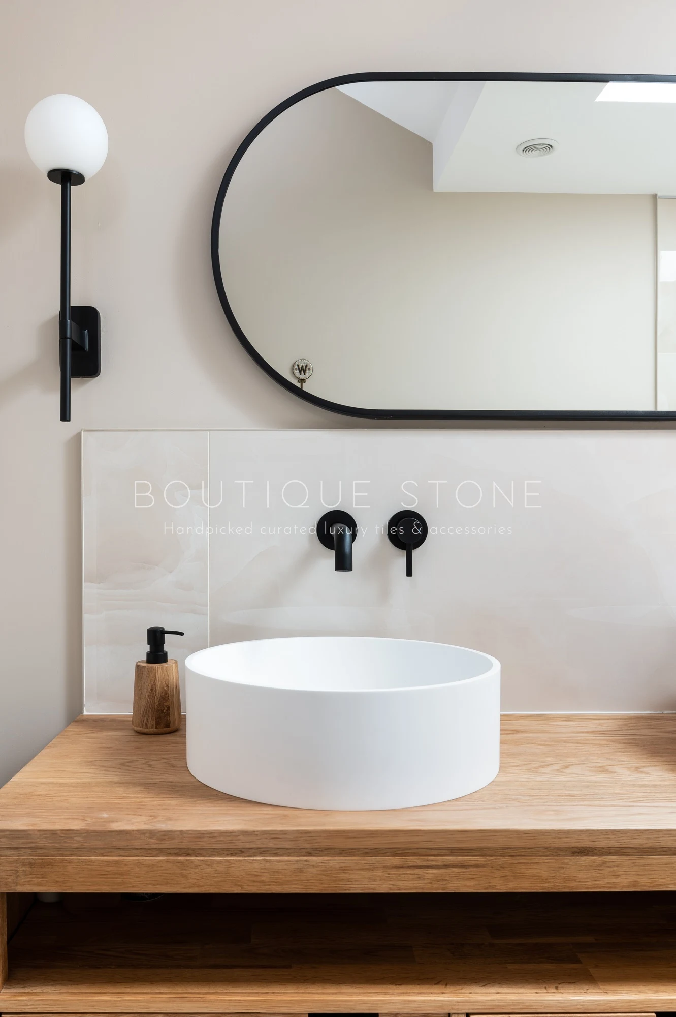 Riviera Onyx Natural
